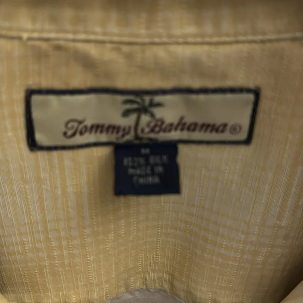 Tommy Bahama - Picture 3 of 9
